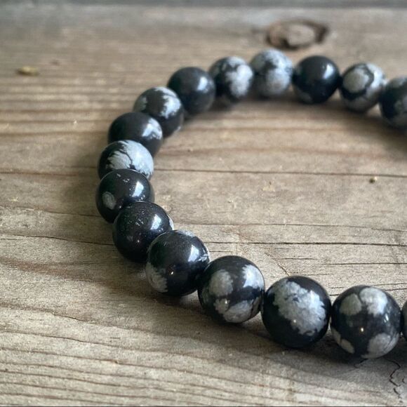 SNOWFLAKE Obsidian Bracelet - Picture 2 of 3